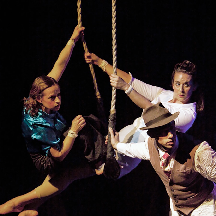 Airealism performing NOIR